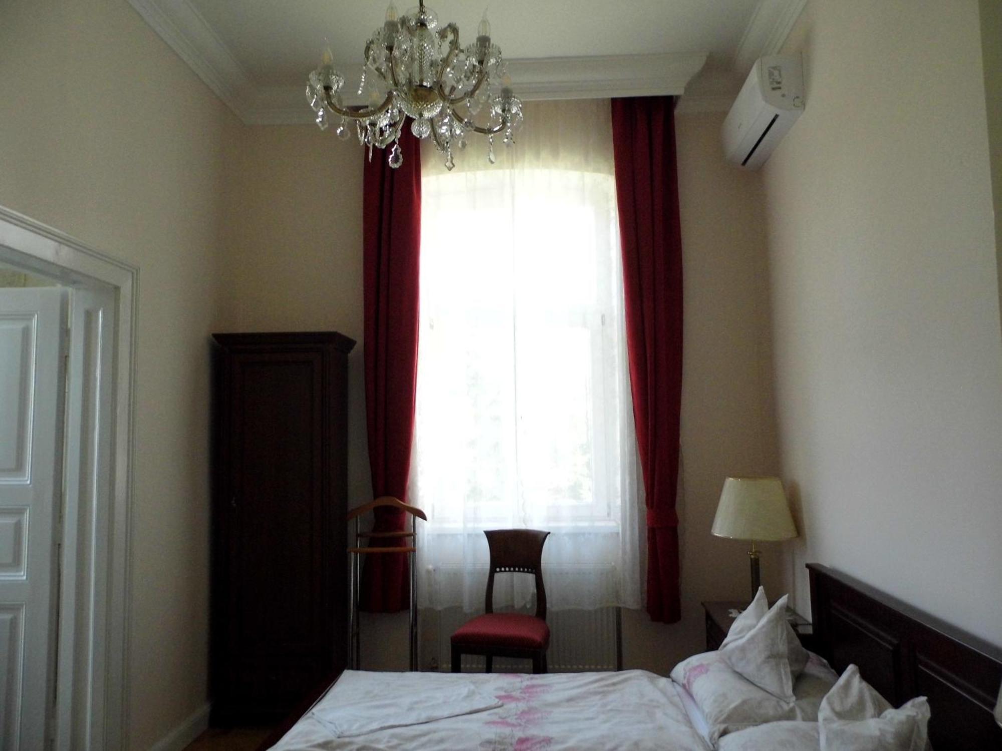 Anna Villa Keszthely Δωμάτιο φωτογραφία